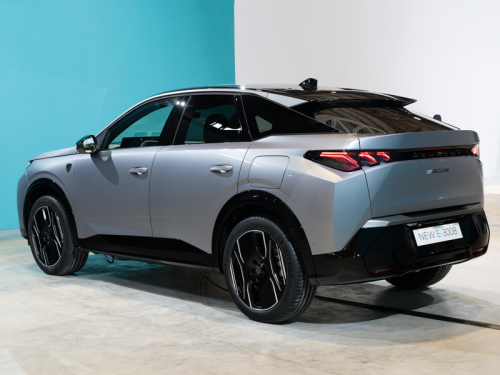 Best long-range electric cars 2025: Top 12 EVs that go the distance