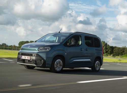 Los 40 coches eléctricos más baratos del momento: hay más opciones y por debajo de los 20.000 euros