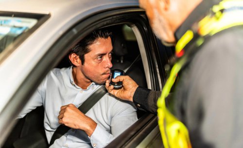 Las multas más altas por alcohol al volante: los países con tolerancia cero que debes conocer si estás de vacaciones