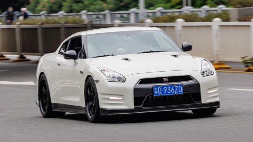 9 performance cars that shocked critics after release