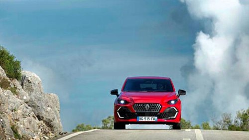 Renault, Dacia, Volkswagen, Peugeot, Toyota, Europa en abril de 2026: Renault y Dacia siguen ganando a Volkswagen, pero Peugeot y Toyota aprietan