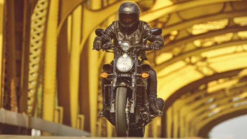 The cruiser that balances muscle, comfort, and long-distance capability