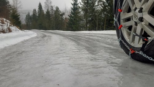 10 benefits of driving in the rain &amp; 10 dangerous hazards to watch out for