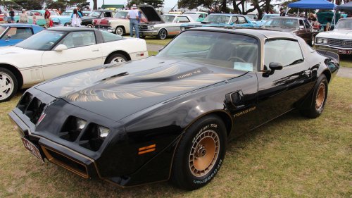 20 great-looking cars from the ’80s that drove terribly