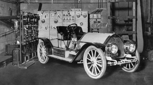 These early 1900s EV charging stations look strangely modern
