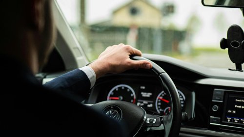 10 benefits of driving in the rain &amp; 10 dangerous hazards to watch out for