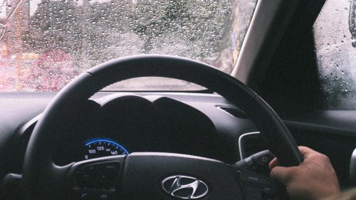 10 benefits of driving in the rain & 10 dangerous hazards to watch out for