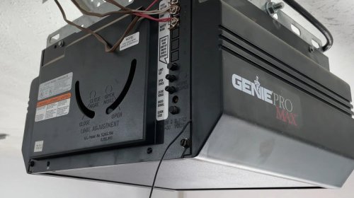 Jeep, Here's how to program your Jeep's Homelink garage door opener