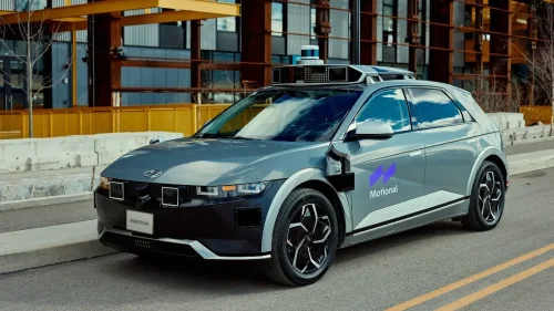 Confirmado | La Comunidad de Madrid aprueba los robotaxis y ya hay fecha para ver los primeros circulando por las calles