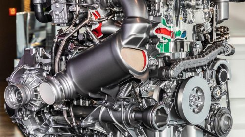 Mechanics say ignoring low oil pressure warnings is destroying modern engines