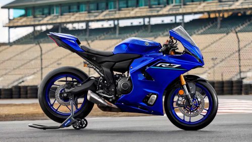 The Sports Bike That Feels Calmer Than Its Looks Suggest