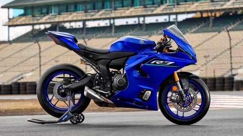 The Sports Bike That Feels Calmer Than Its Looks Suggest