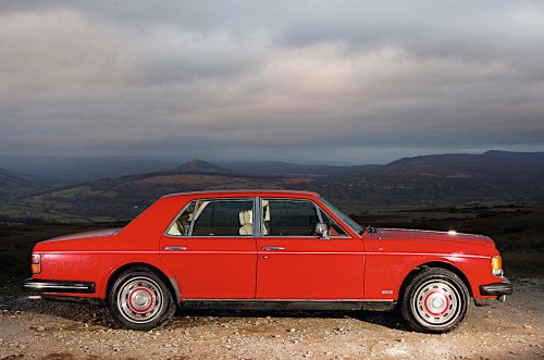 Los coches locos fabricados por fabricantes de coches sensatos