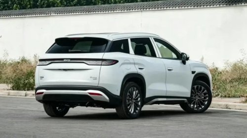 BYD Song, BYD, Tras triunfar con el Song Ultra eléctrico, BYD dobla la apuesta con su nueva versión híbrida enchufable