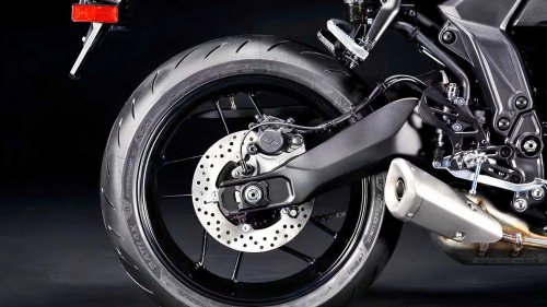 The Sports Bike That Feels Calmer Than Its Looks Suggest