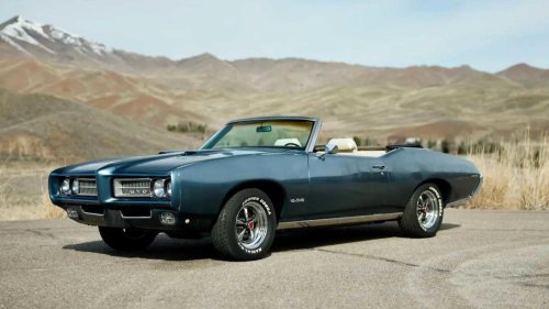 6 1960s convertibles collectors are quietly stockpiling