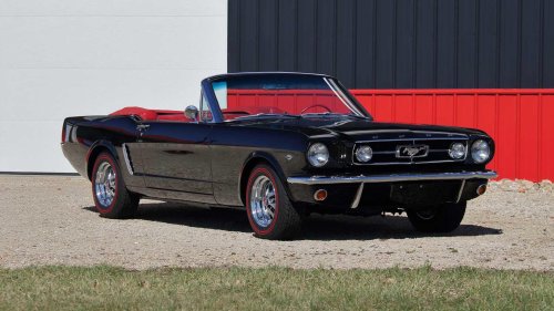 6 1960s convertibles collectors are quietly stockpiling