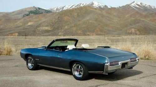 6 1960s convertibles collectors are quietly stockpiling