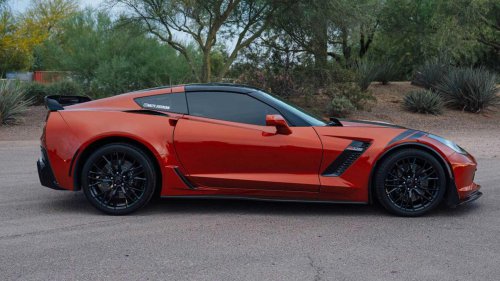 This Daytona sunrise orange Z06 might be one of the sexiest C7 Corvettes
