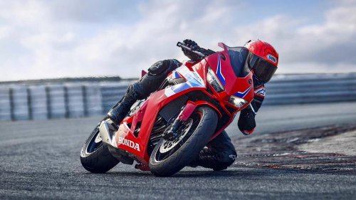 10 motorcycles that are shockingly good in heavy traffic