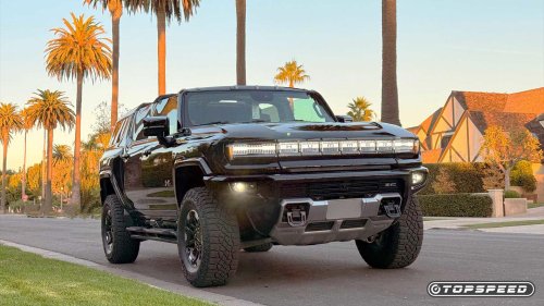 The ideal drop-top SUV you can buy in 2026