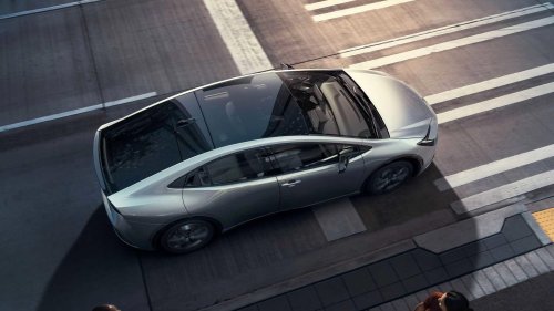 This AWD hybrid car delivers surprisingly good MPG