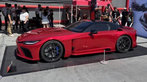 God damn the GR GT looks good in real life (especially in red)