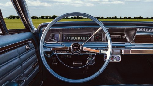20 classic muscle cars still worth restoring