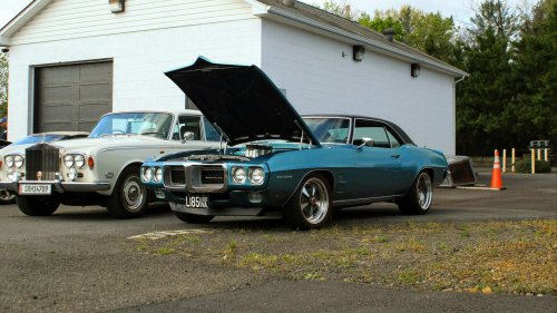 20 classic muscle cars still worth restoring