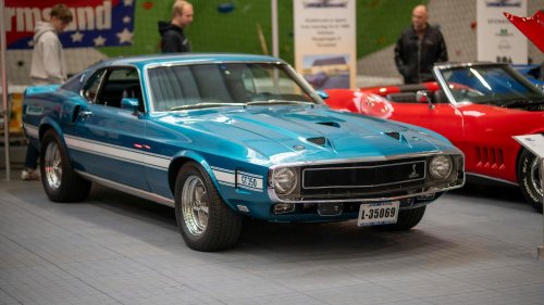 20 classic muscle cars still worth restoring
