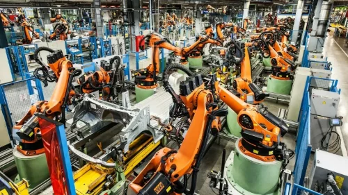 En Mercedes tuvieron que parar su fábrica española el viernes pasado por falta de piezas, aunque no por su culpa