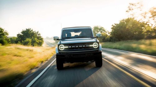 The ideal drop-top SUV you can buy in 2026