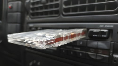 5 classic car features that Gen Z & Gen Alpha won't know about unless we show them