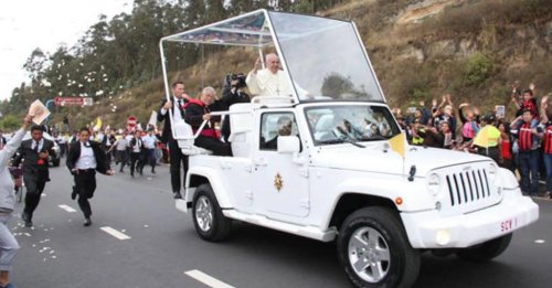 Así es el papamóvil: el vehículo secreto del Papa que mezcla lujo, blindaje y poder