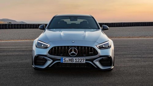 Mercedes-AMG built the first 4-cylinder powertrain to breach 500 lb-ft of torque