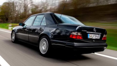 1980s cars were peak buttons in the best possible way