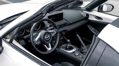 2026 Mazda MX-5 Miata RF: Affordable convertible sports car