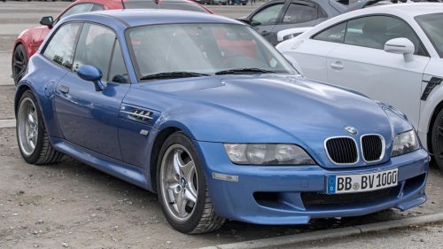 7 lightweight foreign coupes that proved balance mattered more than horsepower