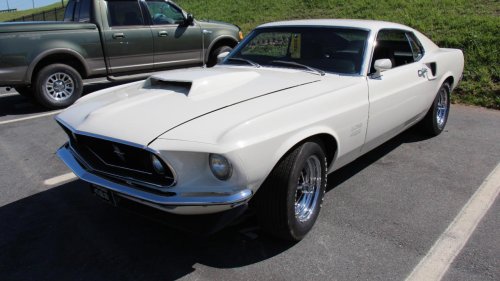 8 classic muscle cars that made insurance companies panic