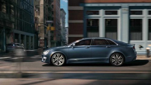The forgotten Lincoln MKZ luxury sedan that became a bargain