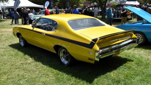 8 classic muscle cars that made insurance companies panic