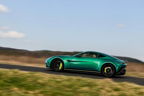 Aston Martin Vantage S: refuerza su posición entre los deportivos de motor delantero más prestacionales y ya lo hemos podido probar