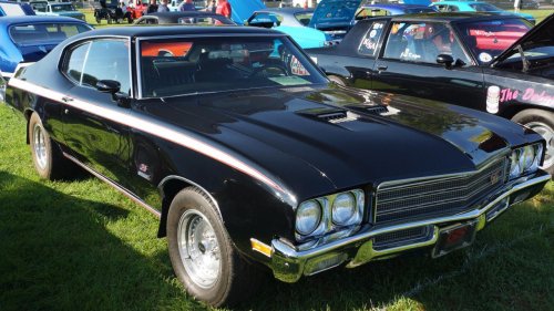 10 factory-built beasts that pushed muscle car culture to its peak