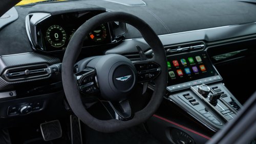 Aston Martin, Aston Martin Vantage S: refuerza su posición entre los deportivos de motor delantero más prestacionales y ya lo hemos podido probar