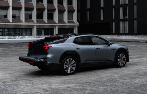 Changan Deepal E07 Multitruck: Todas las características y detalles del ingenioso todocamino total