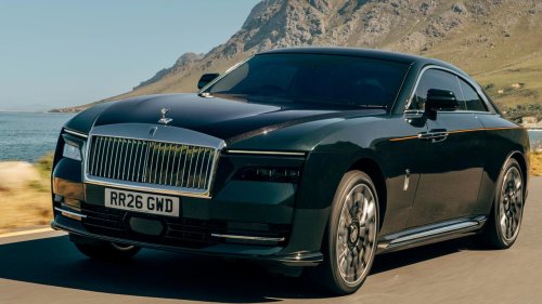 El Rolls-Royce Spectre se actualiza con más potencia y autonomía tras un inesperado frenazo en la demanda