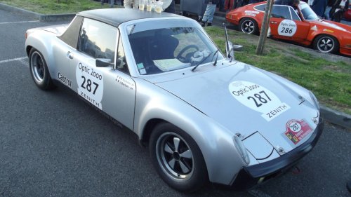 10 classic performance cars that proved lightweight and loud still worked