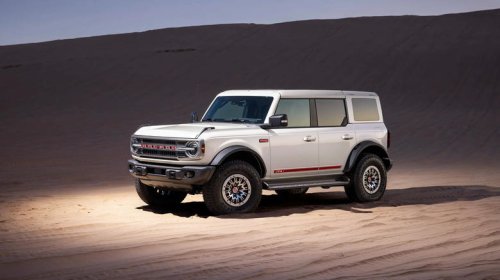 New vehicles that still come with V6 engines in 2026
