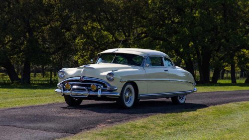 This straight-six dominated V8s at the dawn of the horsepower wars