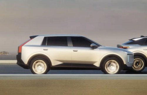 Chrysler's new Airflow SUV has finally been spotted
